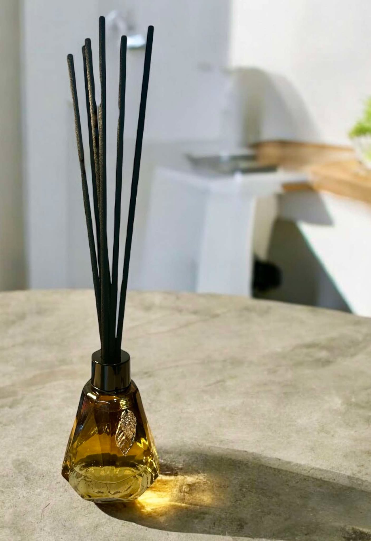 Cocoa Butter Cashmere - Gold Reed Diffuser
