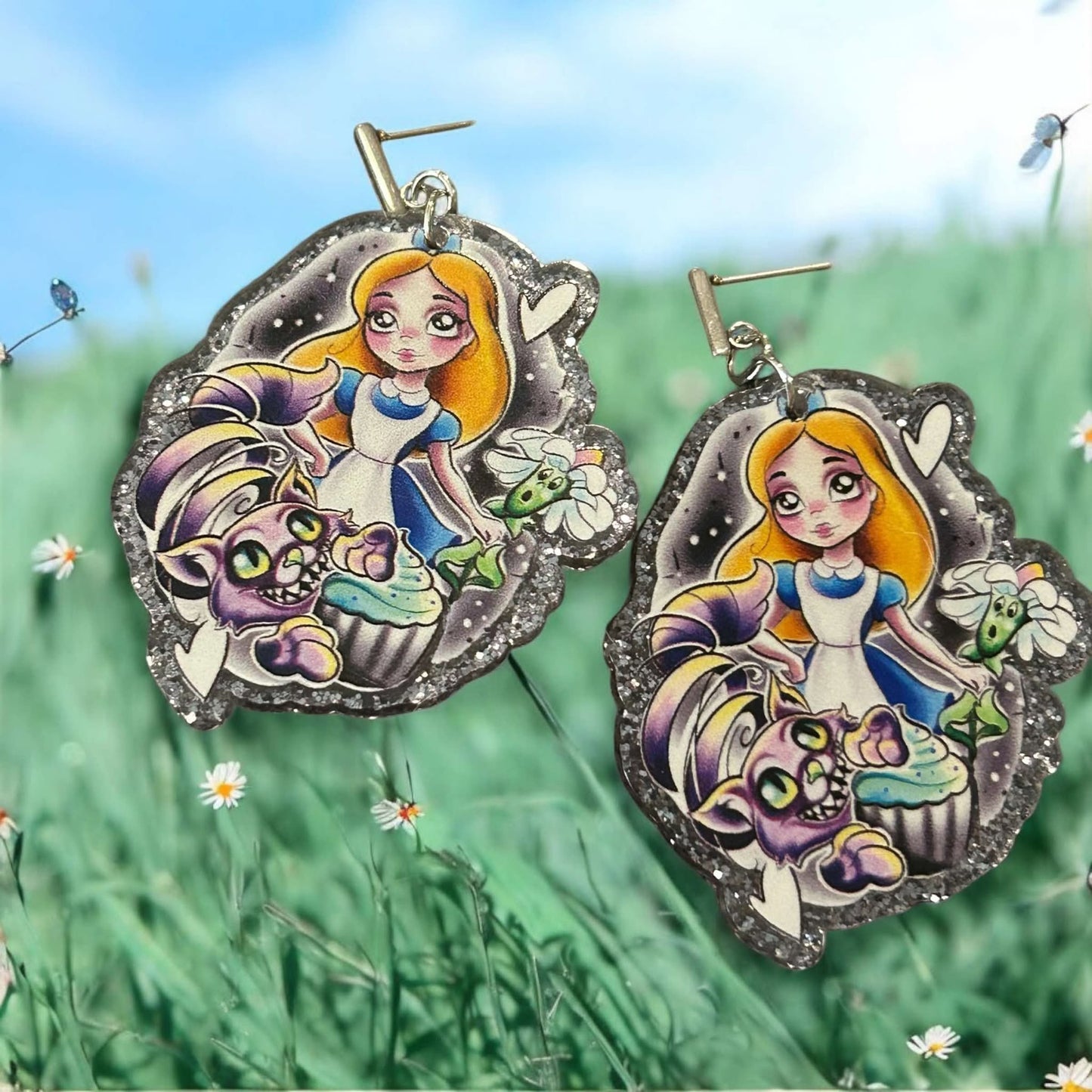 Wonderland - Novelty Earring