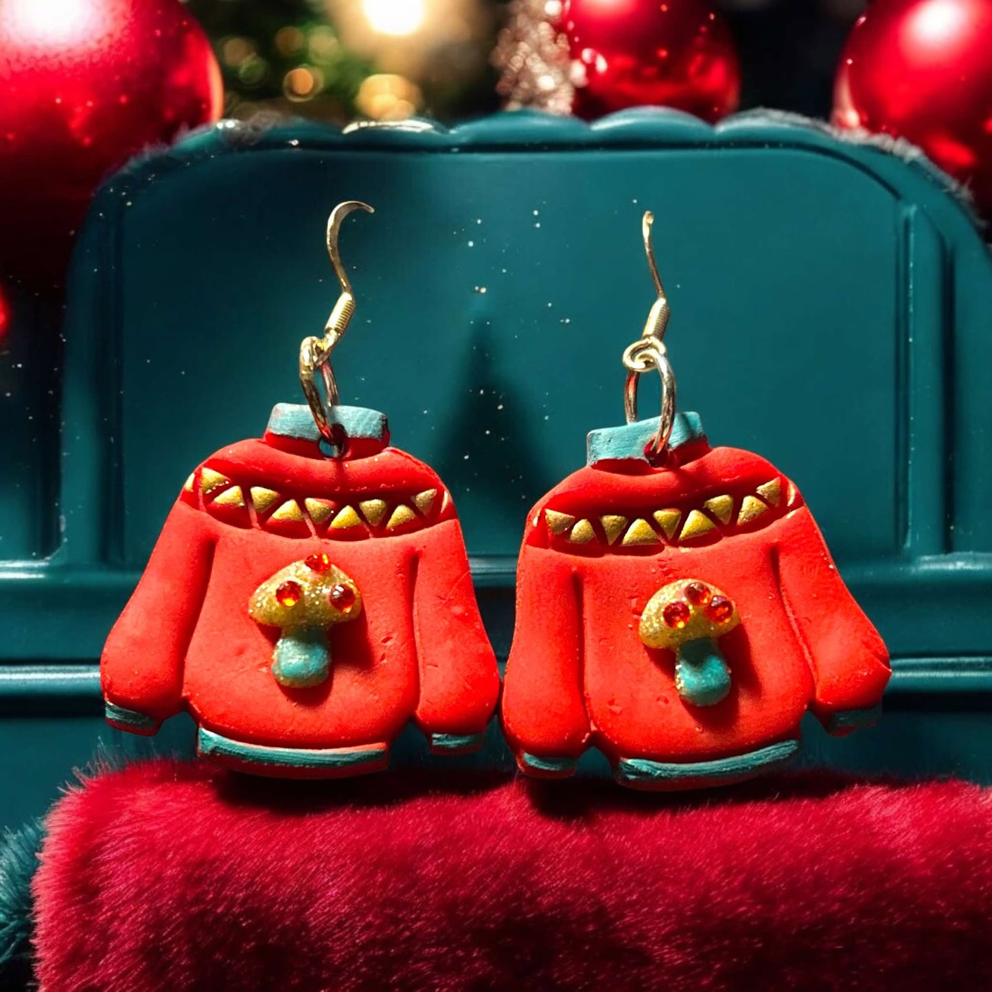 Mushroom Sweater - Clay Earring