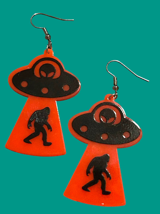 Big Foot UFO Orange - Novelty Earring