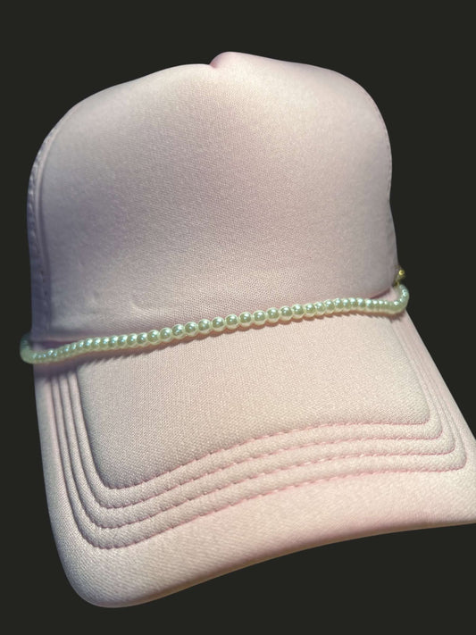 Close Pearl - Hat Chain