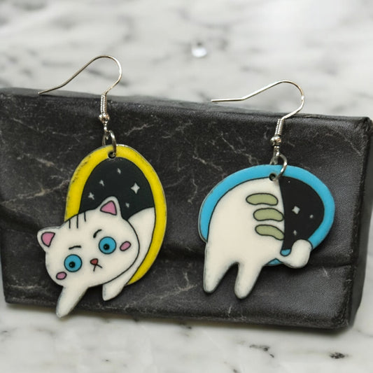 Black Hole Cat - Novelty Earring