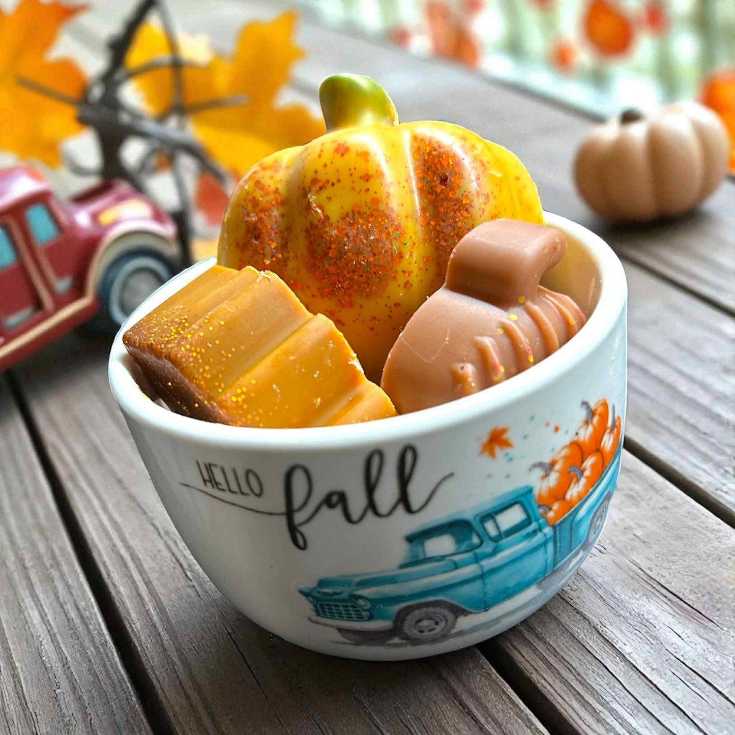 Decorative Wax Container - Pumpkin Caramel Swirl