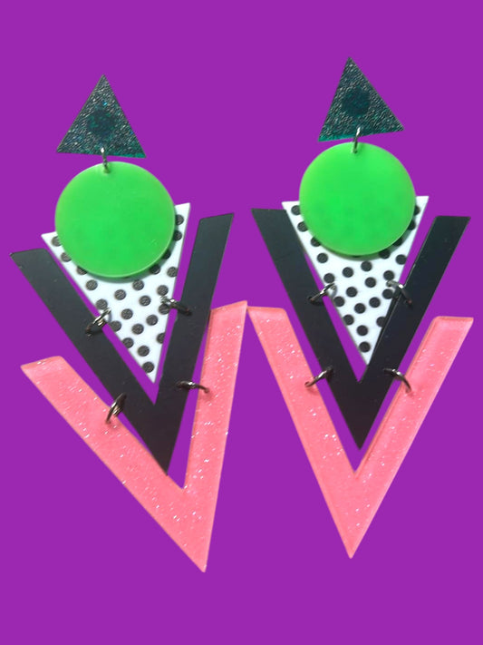 Retro V - Novelty Earring