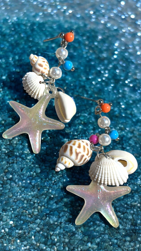 Shell Cluster - Novelty Earring