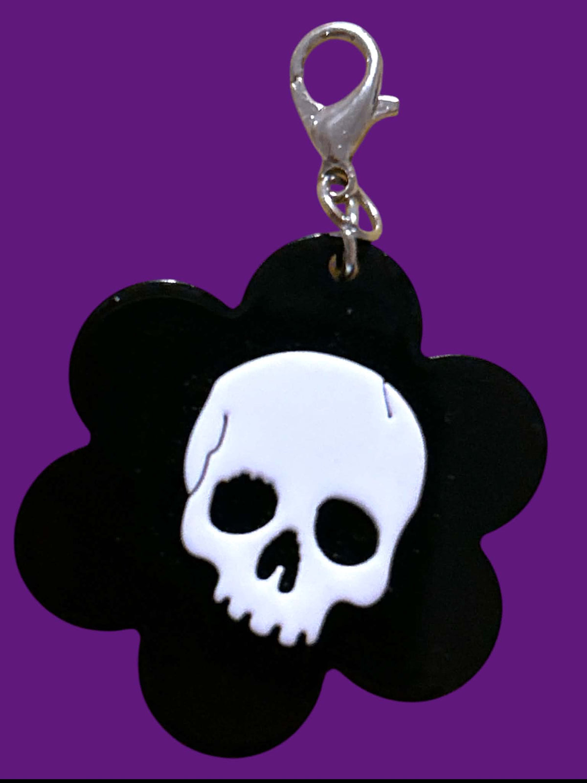 Charmee Charms - Skull/Emo